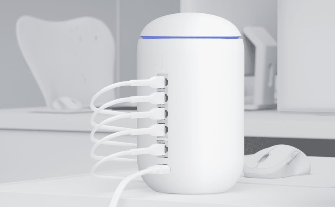 Ubiquiti UniFi Dream Router — image 1